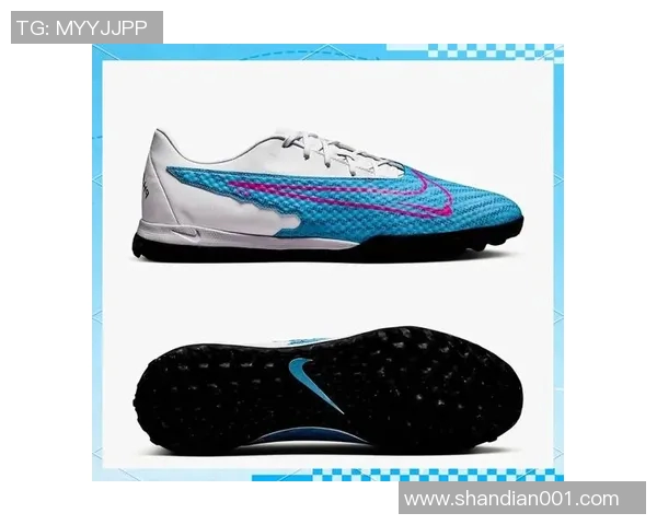 如何选择适合足球球星的运动鞋提高场上表现和舒适度